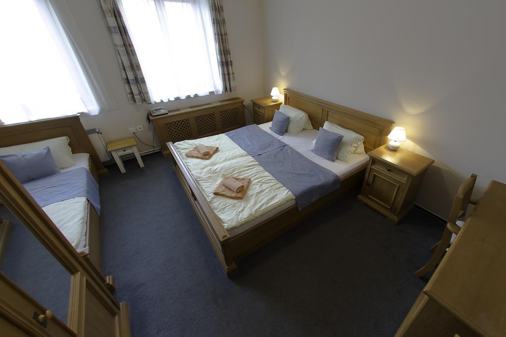 Hotel Soudek Poděbrady Esterno foto